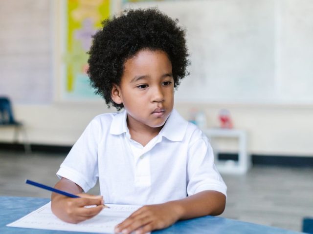 Prévenir et gérer les poux à la rentrée scolaire