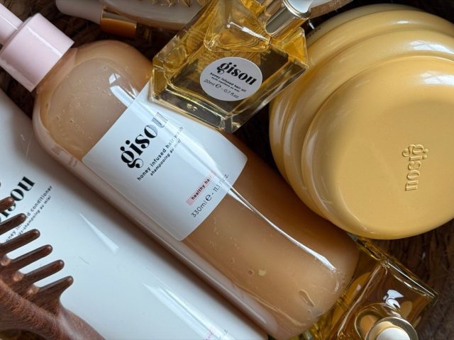 Co-wash ou shampooing doux pour puff afro : guide comparatif