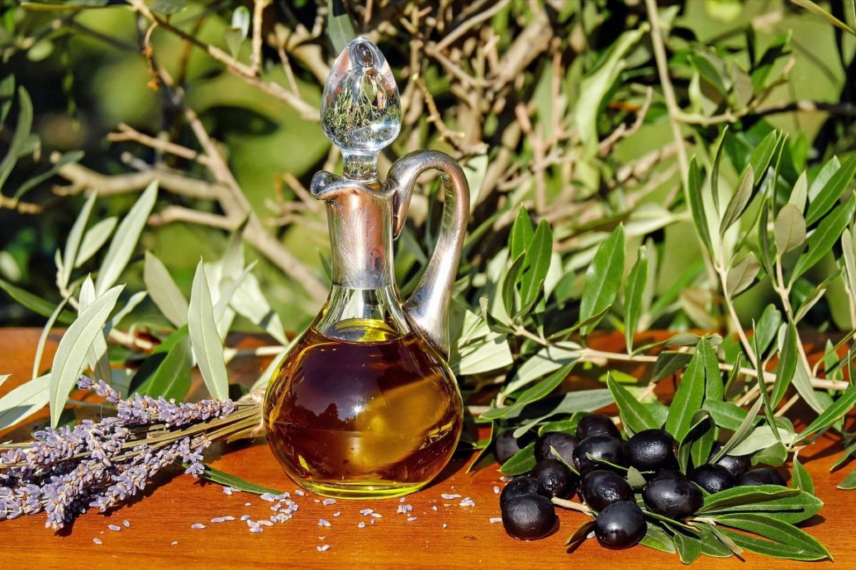 Comparatif huiles ricin, jojoba et avocat pour puffs