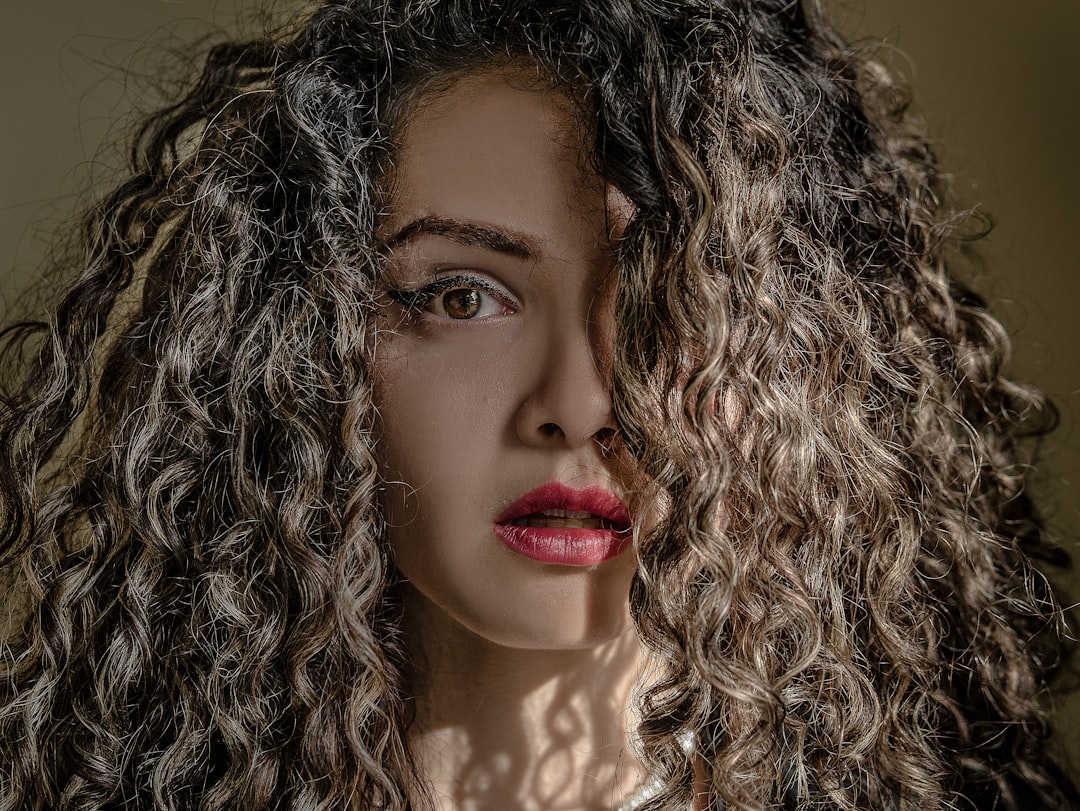 Comparatif démêlants pour cheveux crépus sans casse